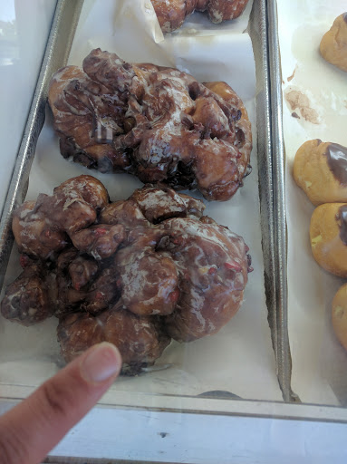 Donut Shop «Donutville U.S.A.», reviews and photos, 14829 Ford Rd, Dearborn, MI 48126, USA