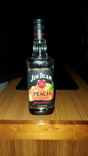 Liquor Store «Fine Wine & Good Spirits Premium Collection», reviews and photos, 5956 Centre Ave #201, Pittsburgh, PA 15206, USA