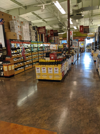 Wine Store «Total Wine & More», reviews and photos, 394 N Moorpark Rd, Thousand Oaks, CA 91360, USA