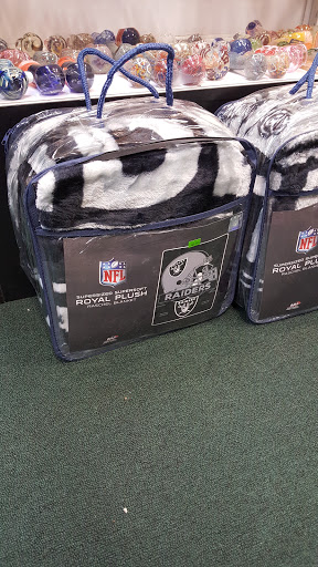 Tobacco Shop «Hi Five Tobacco», reviews and photos, 1414 Park Ave, Chico, CA 95928, USA