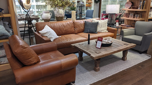 Furniture Store «Pottery Barn», reviews and photos, 1000 Ross Park Mall Dr c03c, Pittsburgh, PA 15237, USA