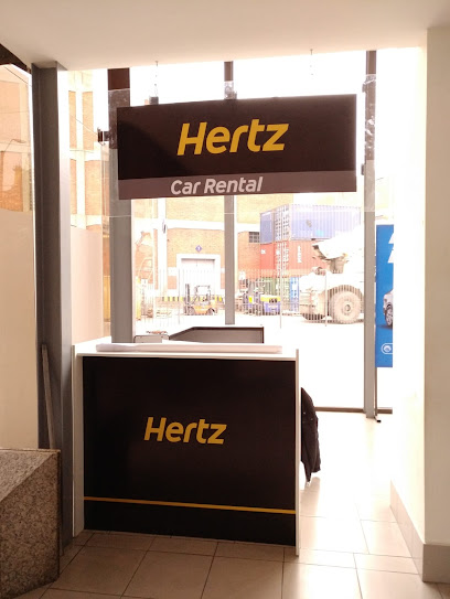 Hertz Rent a Car Puerto Montevideo