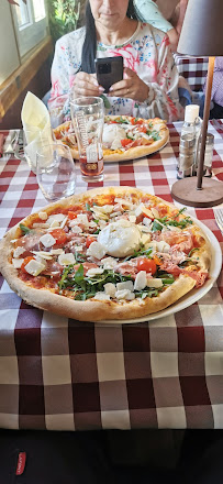 Pizza du Pizzeria La Novita Orchamps-Vennes - n°10