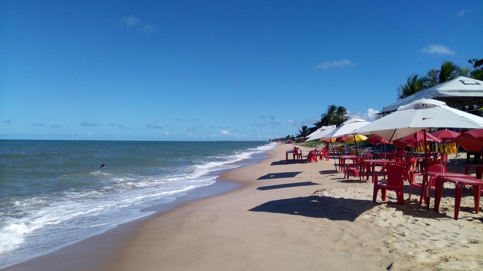 Foto van Strand van Alcobaça met turquoise puur water oppervlakte