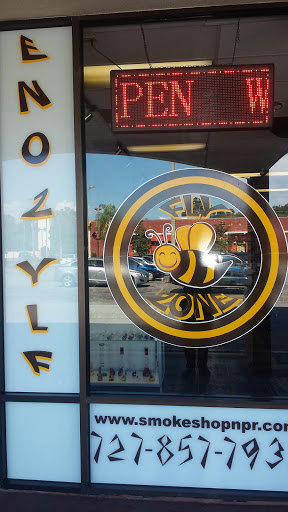 Tobacco Shop «Fly Zone Smoke Shop NPR», reviews and photos, 9129 Little Rd, Port Richey, FL 34668, USA