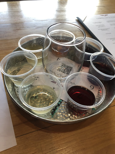 Vineyard «Naked Mountain Winery & Vineyards», reviews and photos, 2747 Leeds Manor Rd, Markham, VA 22643, USA