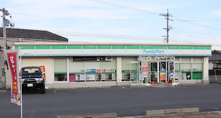 ファミリーマート 菰野永井店