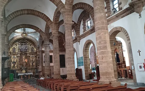 Parroquia de Santa Cruz image