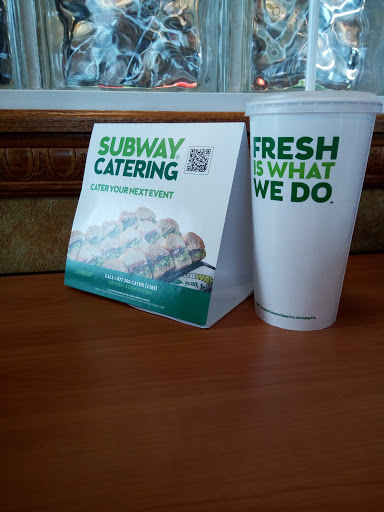 Restaurant «SUBWAY®Restaurants», reviews and photos, 1700 Broadway St, Yankton, SD 57078, USA