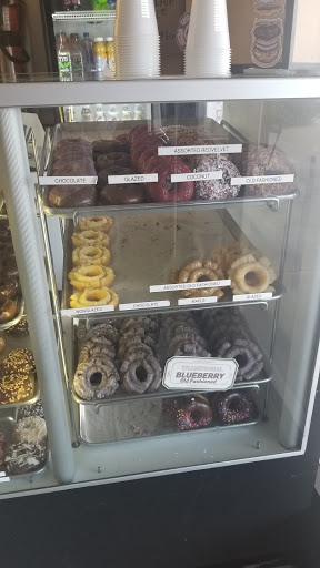 Donut Shop «The Local Donut», reviews and photos, 3213 N Hayden Rd, Scottsdale, AZ 85251, USA