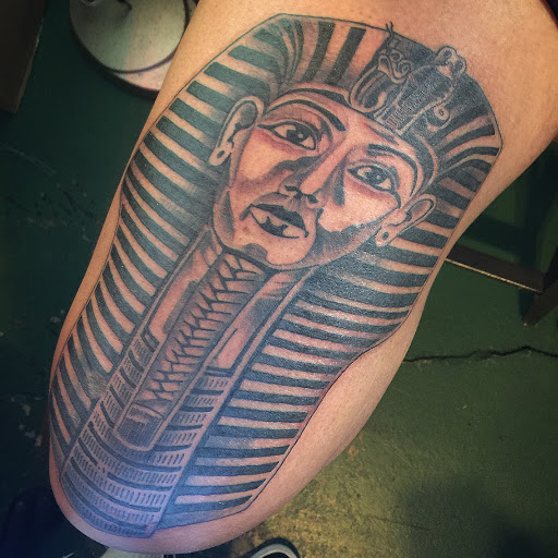 Explore stingray tattoo ideas, creative tattoo ideas in San Diego, available at Lavish Tattoo Company