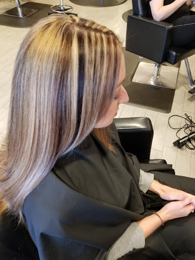 Hairdresser «All About You Salon Spa», reviews and photos, 5426 Crafts St, New Port Richey, FL 34652, USA