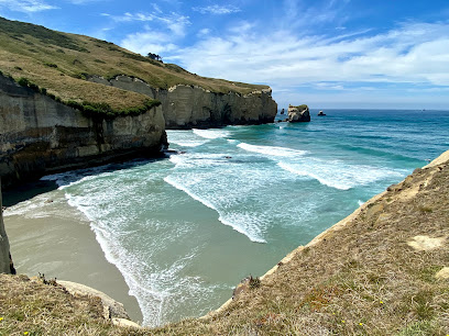 Tunnel Beach