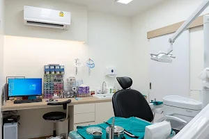 FUN TIME Dental Clinic คลินิกทันตกรรมฟันไทม์ image