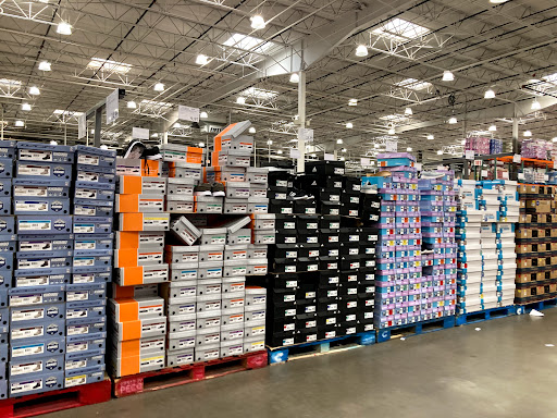 Warehouse store «Costco Wholesale», reviews and photos, 3600 E Main St, Waterbury, CT 06705, USA