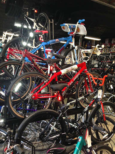 Bicycle Store «I Cycle Bike Shop», reviews and photos, 2040 E T C Jester Blvd, Houston, TX 77008, USA