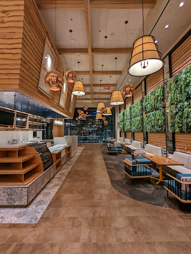 Shopping Mall «Tysons Galleria», reviews and photos, 2001 International Dr, McLean, VA 22102, USA