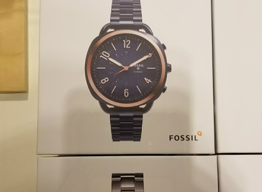 Fossil Outlet