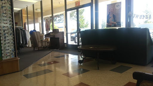 Thrift Store «Goodwill - Rialto», reviews and photos, 231 E Baseline Rd, Rialto, CA 92376, USA