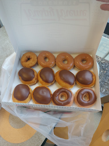 Bakery «Krispy Kreme Doughnuts», reviews and photos, 1880 NW 86th St, Clive, IA 50325, USA