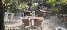 Atmosphère du Restaurant LA VILLA DES OLIVIERS à Guingamp - n°5