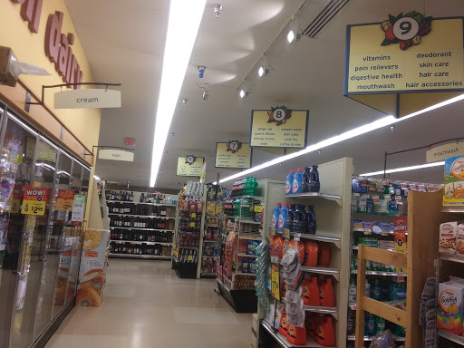 Grocery Store «Hannaford Supermarket», reviews and photos, 53 US-1, Bucksport, ME 04416, USA