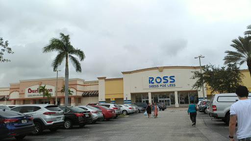 Shopping Mall «Diplomat Mall Shopping Center», reviews and photos, 1725 E Hallandale Beach Blvd, Hallandale Beach, FL 33009, USA