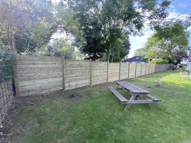Hucclecote Fencing Services - Gloucester