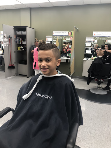 Hair Salon «Great Clips», reviews and photos, 4935 Main St #4, Spring Hill, TN 37174, USA
