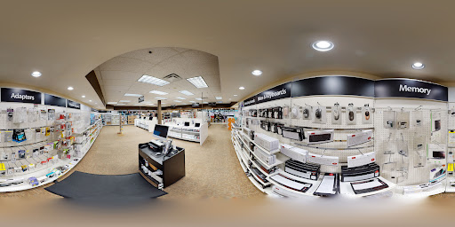 Electronics Store «Micro Center», reviews and photos, 747 Bethel Rd, Columbus, OH 43214, USA