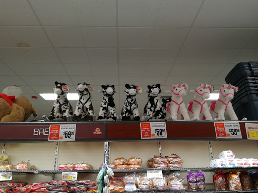 Grocery Store «ShopRite of Veterans Rd», reviews and photos, 3010 Veterans Rd W, Staten Island, NY 10309, USA