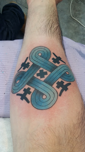 Tattoo Shop «Electro Magnetic Tattoo Studio», reviews and photos, 1005 Canal Dr, Chesapeake, VA 23323, USA