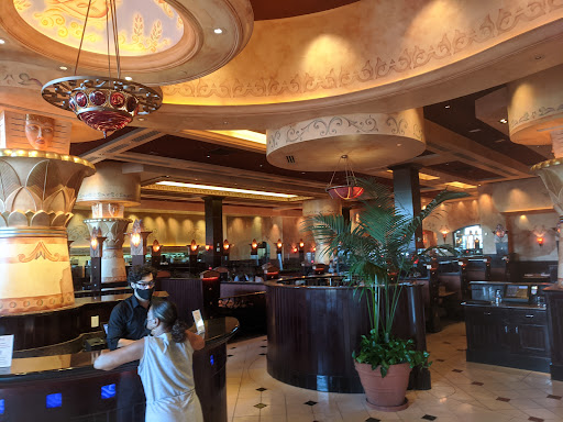 Shopping Mall «Westfield Oakridge», reviews and photos, 925 Blossom Hill Road, San Jose, CA 95123, USA