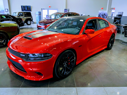 Car Dealer «Davis-Moore Chrysler Dodge Jeep Ram», reviews and photos, 7675 E Kellogg Dr, Wichita, KS 67207, USA