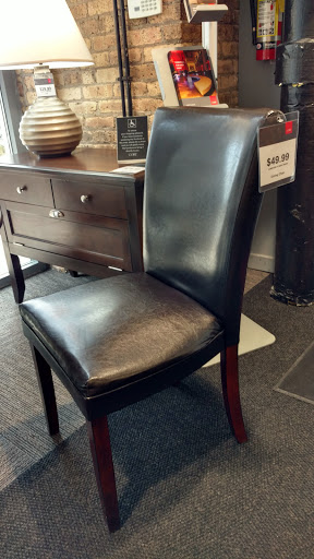 Furniture Rental Service «CORT Furniture Rental & Clearance Center», reviews and photos, 540 N Lake Shore Dr, Chicago, IL 60611, USA
