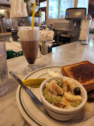 American Restaurant «Star Drug Store», reviews and photos, 510 23rd St, Galveston, TX 77550, USA