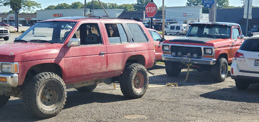Tire Shop «State Street Tire», reviews and photos, 460 W Park Ave, Barberton, OH 44203, USA