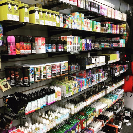 Tobacco Shop «Pine-Apple Xpress Smoke Shop Vape Shop, & Hookahs Sugar Land», reviews and photos, 10701 W Bellfort Ave b182, Houston, TX 77099, USA