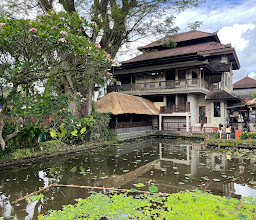 Ubud Water Palace photo