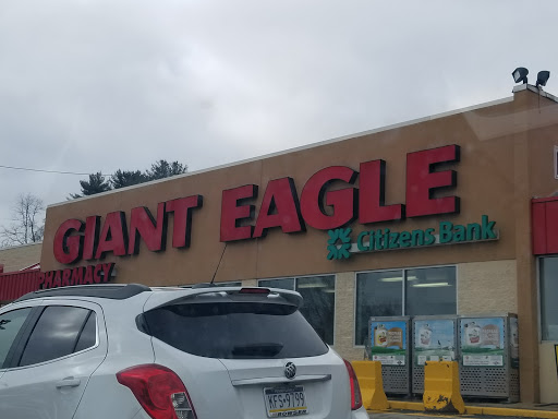 Supermarket «Giant Eagle Supermarket», reviews and photos, 1300 Country Club Rd, Monongahela, PA 15063, USA