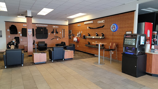 Car Dealer «Sellers Buick GMC», reviews and photos, 38000 Grand River Ave, Farmington, MI 48335, USA