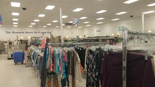 Thrift Store «Goodwill Retail Store of Glen Carbon», reviews and photos, 210 Jct Dr W, Glen Carbon, IL 62034, USA