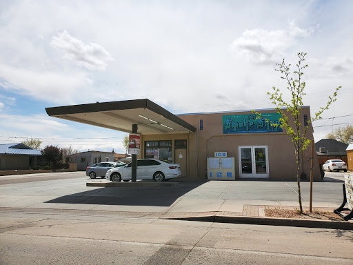 Tobacco Shop «M & J Smoke Shop», reviews and photos, 401 W 2nd St, Winslow, AZ 86047, USA