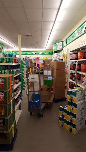 Dollar Store «Dollar Tree», reviews and photos, 176 Newington Rd, West Hartford, CT 06110, USA