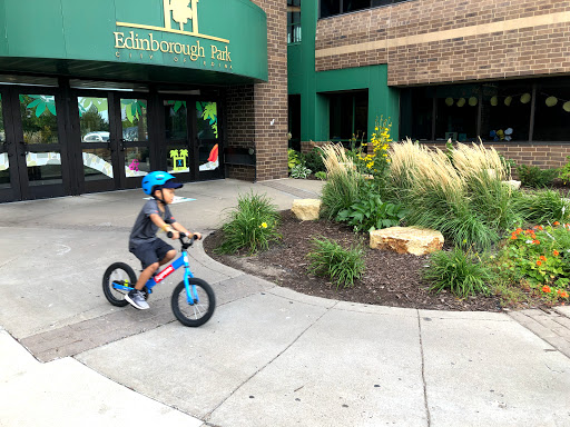 Amusement Park «Edinborough Park», reviews and photos, 7700 York Ave S, Edina, MN 55435, USA