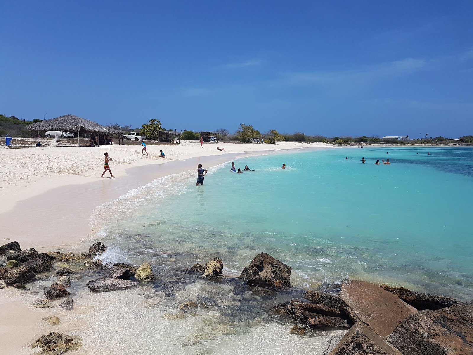 Rodger's beach的照片 带有细腻的米色沙子表面