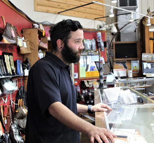 Pawn Shop «Bayou Pawn & Jewelry», reviews and photos, 821 N Morrison Blvd, Hammond, LA 70401, USA