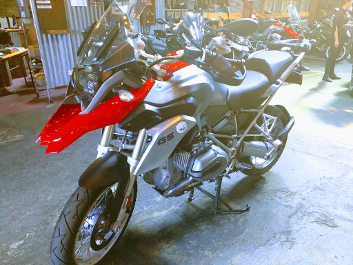 Motorcycle Rental Agency «Dubbelju Motorcycle Rentals», reviews and photos, 274 Shotwell St, San Francisco, CA 94110, USA