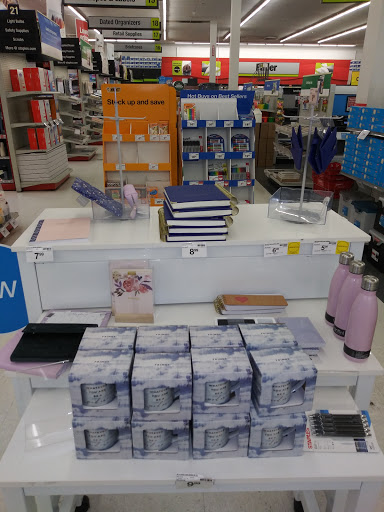 Office Supply Store «Staples», reviews and photos, 7929 Eastern Ave, Baltimore, MD 21224, USA