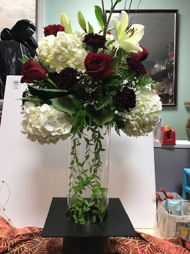 Florist «Monarca Florist», reviews and photos, 137 Lockwood Ave, Yonkers, NY 10701, USA